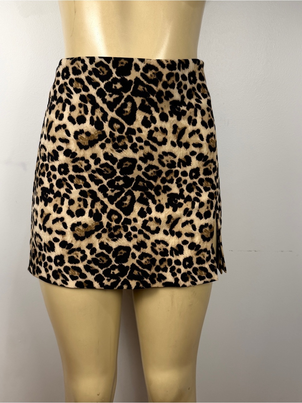 Zara Leopard Mini Skort Sz S Skirt Mob Wife Animal Date Night Safari